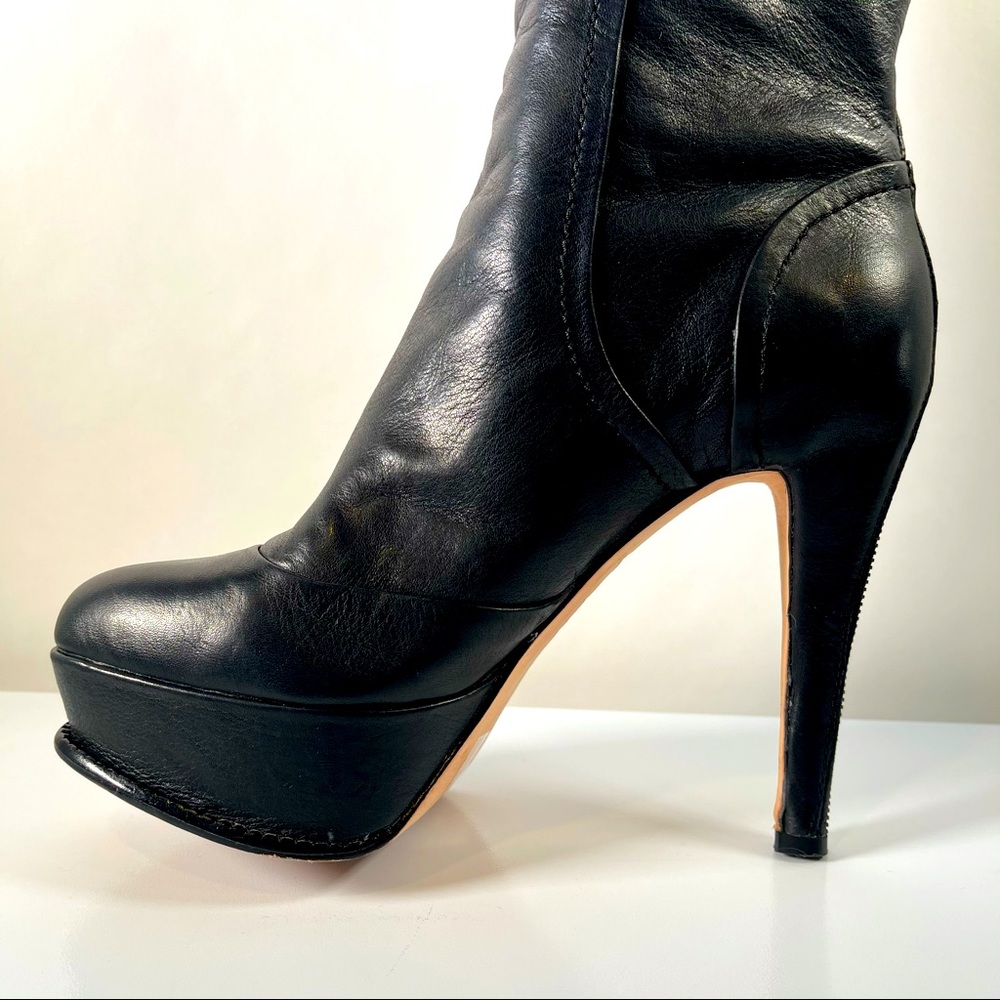 Dolce Vita Back Zipper High Heel Boots - Picture 4 of 16